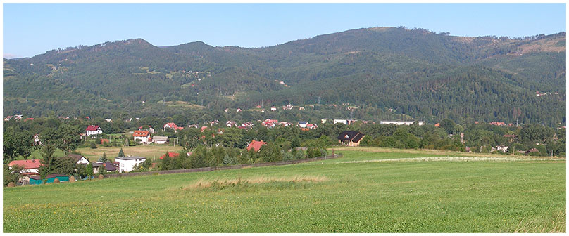 Nasz dom i panorama gór w kierunku zachodnim